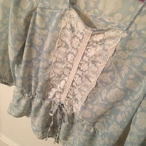 Delicate Peplum & Lace Top